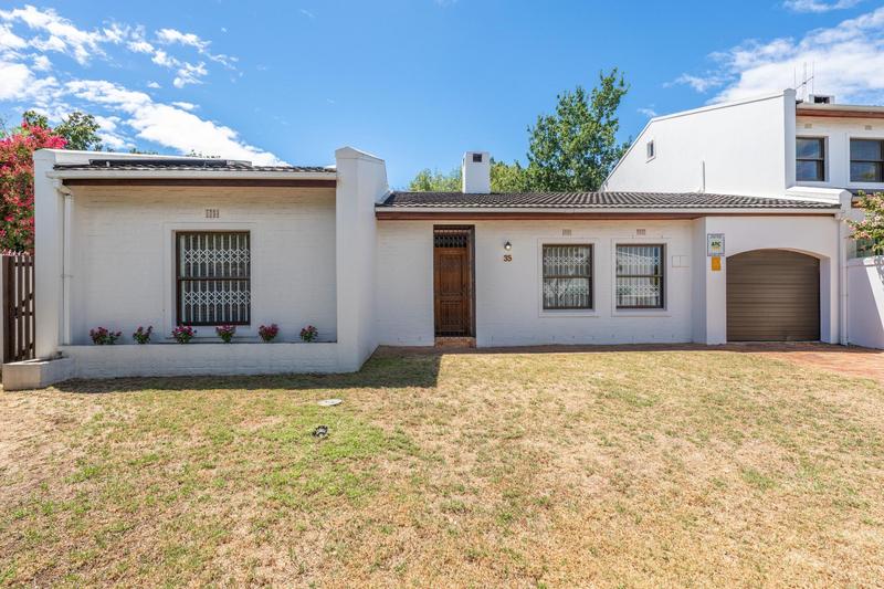 2 Bedroom Property for Sale in Die Boord Western Cape